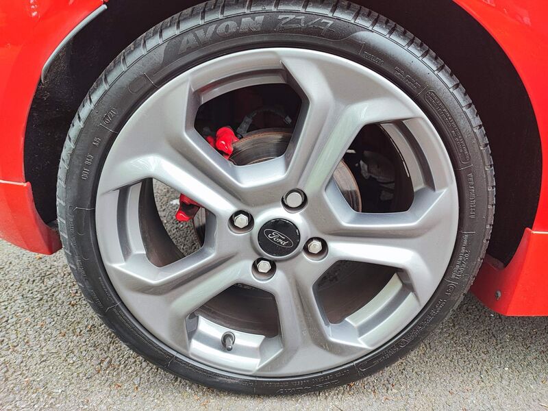 FORD FIESTA
