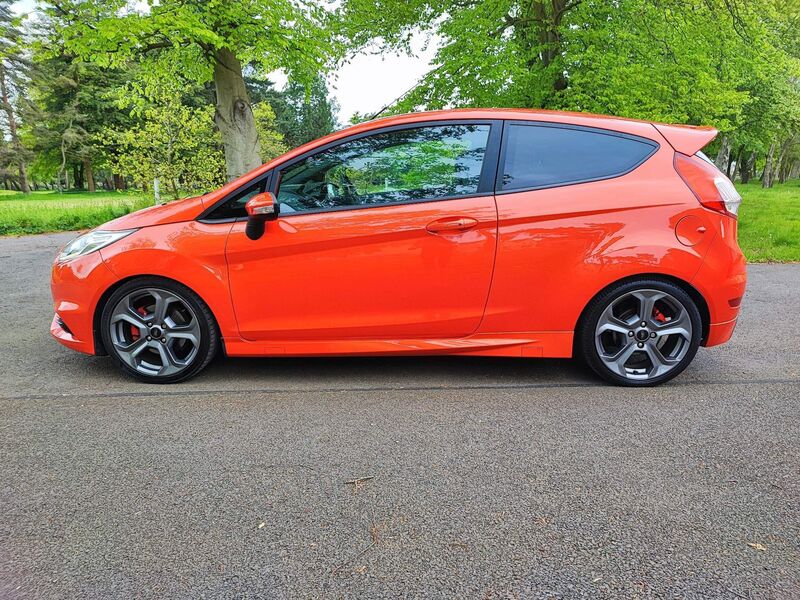 FORD FIESTA