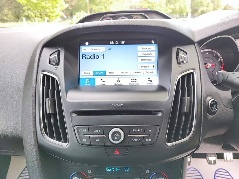 FORD FOCUS