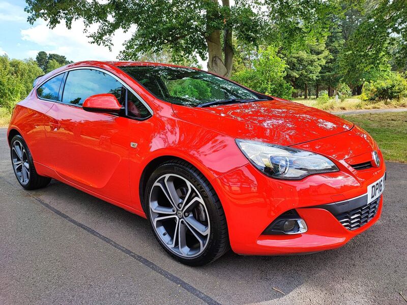 View VAUXHALL ASTRA GTC 1.4i Turbo Limited Edition Euro 6 (s/s) 3dr