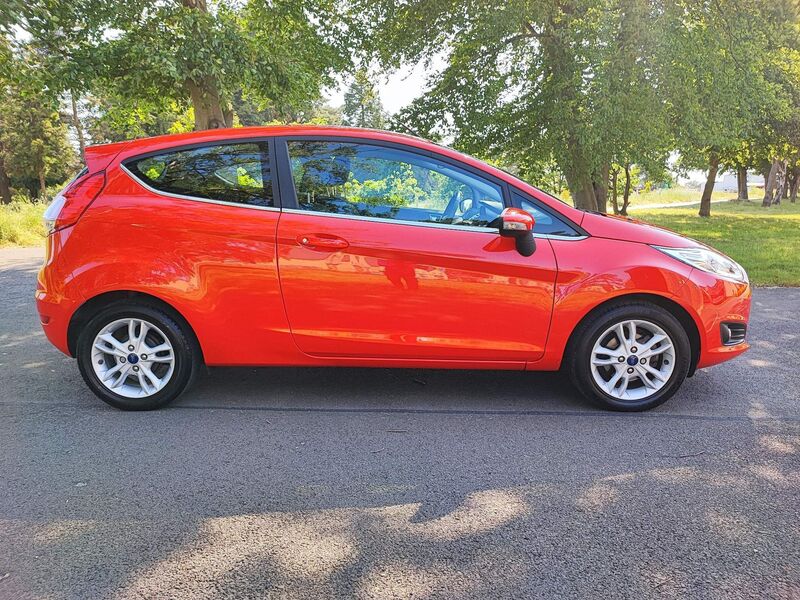 View FORD FIESTA 1.25 Zetec Euro 6 3dr