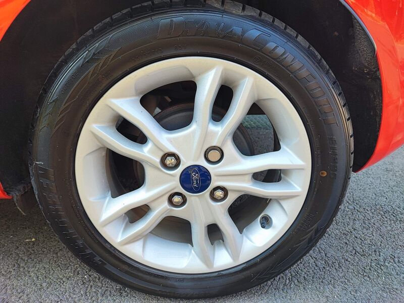 FORD FIESTA