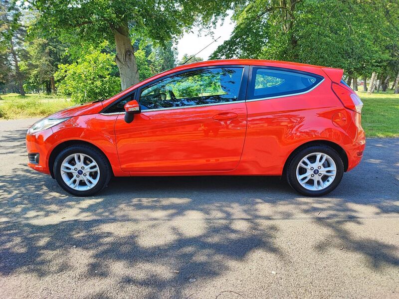 FORD FIESTA