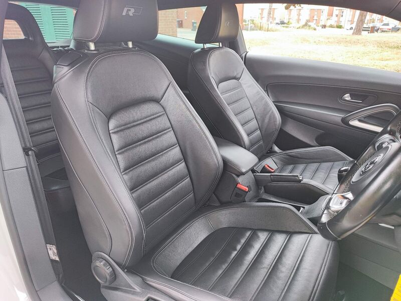 VOLKSWAGEN SCIROCCO