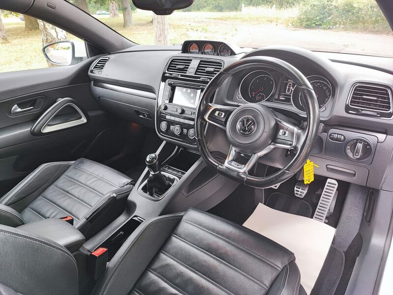 VOLKSWAGEN SCIROCCO