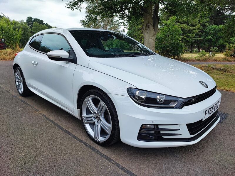 View VOLKSWAGEN SCIROCCO 2.0 TDI BlueMotion Tech R-Line Euro 6 (s/s) 3dr