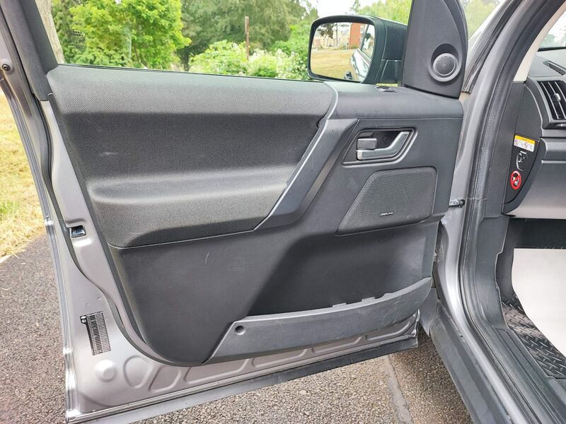 LAND ROVER FREELANDER 2