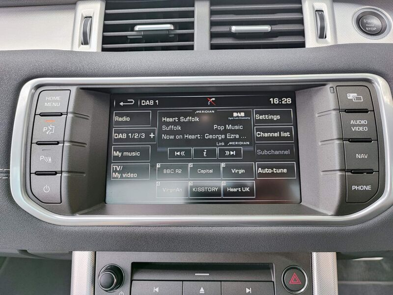 LAND ROVER RANGE ROVER EVOQUE