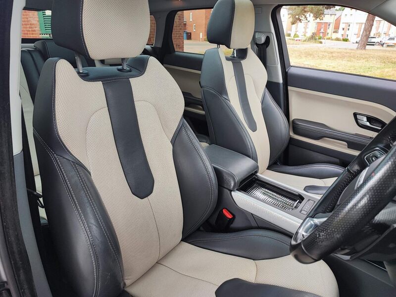 LAND ROVER RANGE ROVER EVOQUE