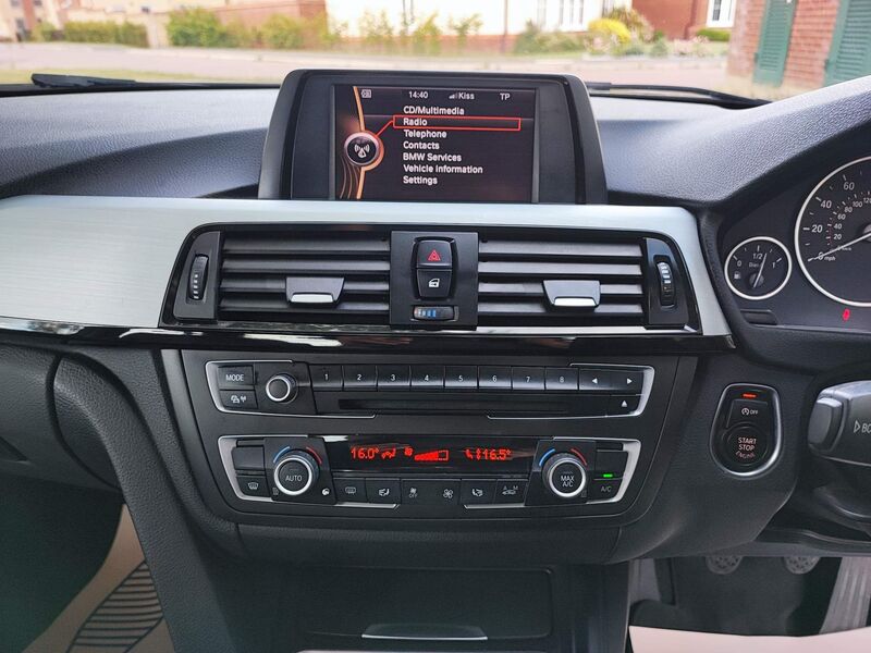 BMW 3 SERIES