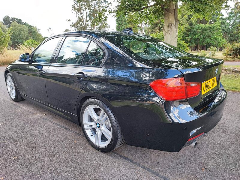 BMW 3 SERIES