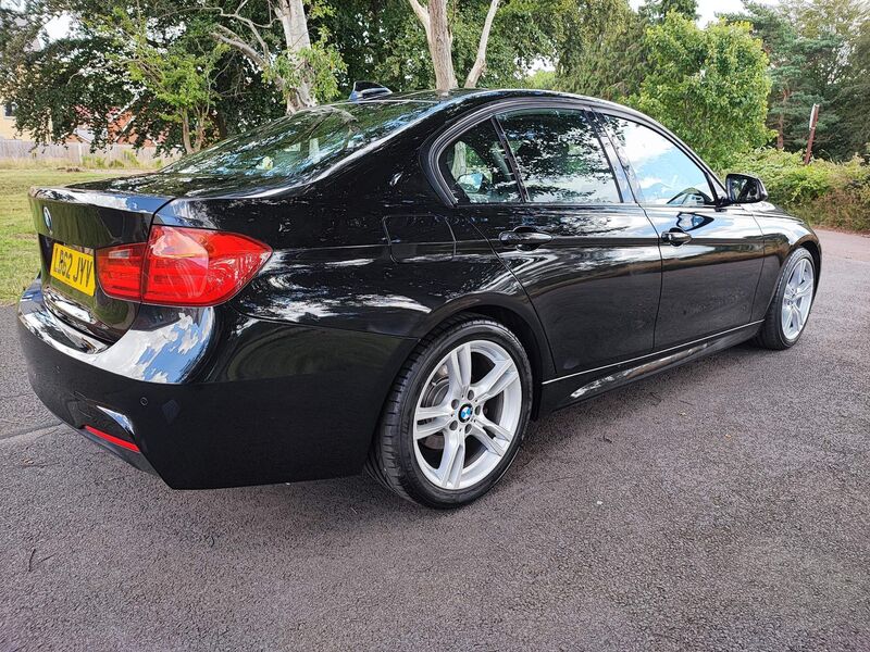 BMW 3 SERIES