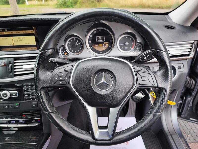 MERCEDES-BENZ E CLASS