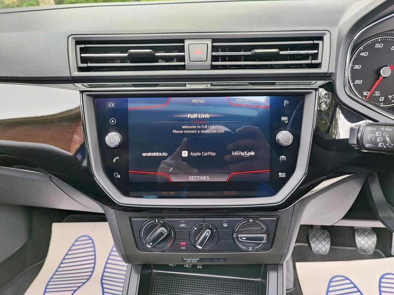 SEAT IBIZA