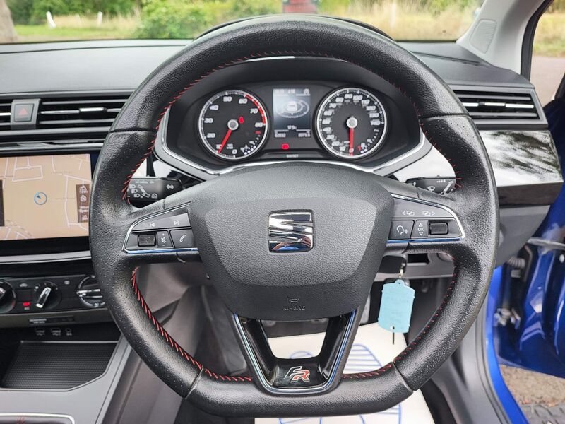 SEAT IBIZA