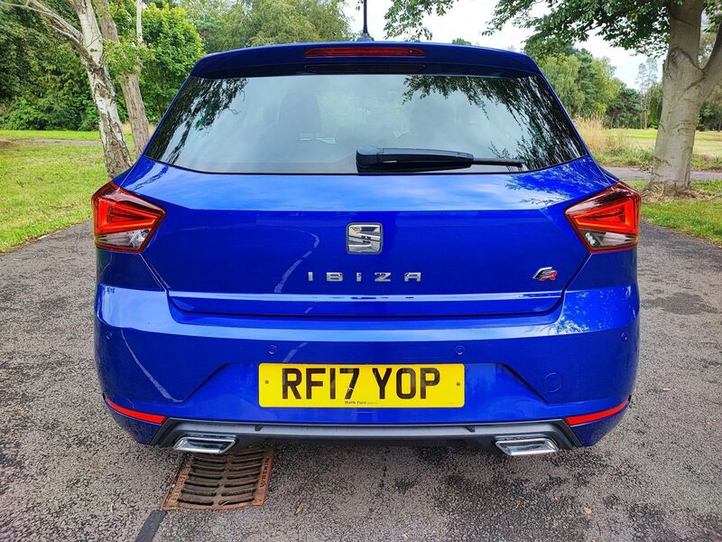 SEAT IBIZA