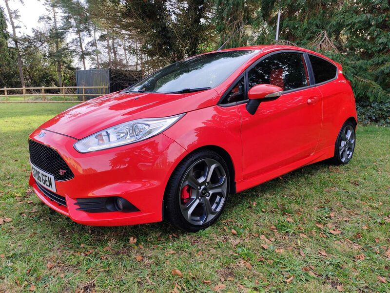 FORD FIESTA