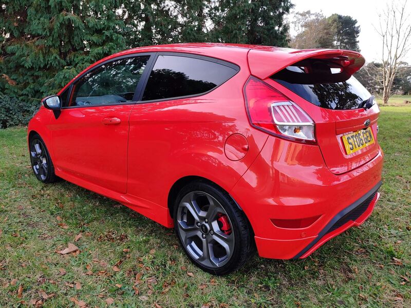 FORD FIESTA