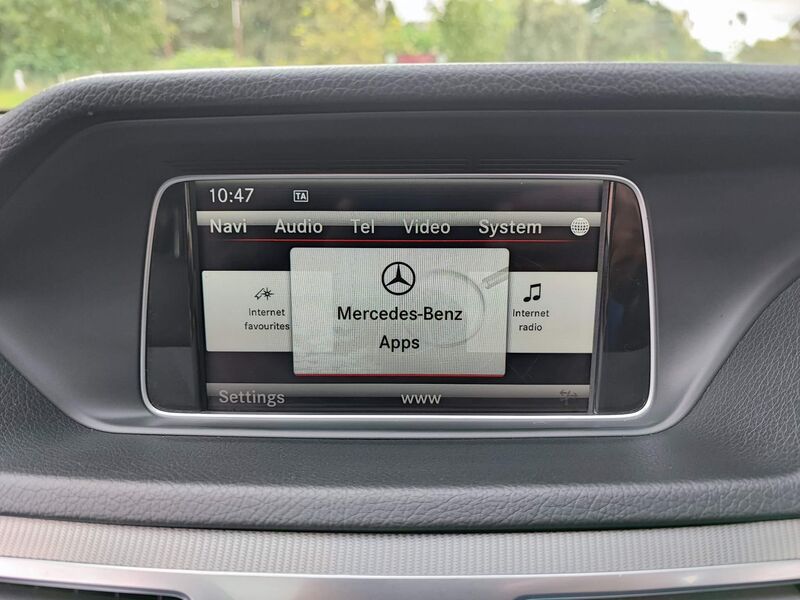 MERCEDES-BENZ E CLASS